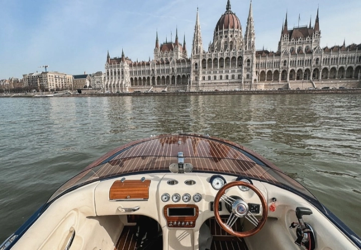 Why You Should Partner with CURENTA BATTERY — Your Trusted Marine Lithium Battery Manufacturer